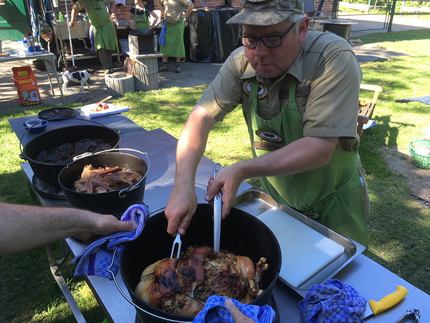 Dutch Oven Venatus_0915 Turducken