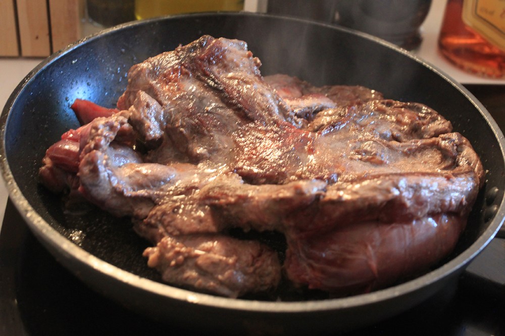 Geschmorte Wildschweinkeule Trockenfrüchte 7